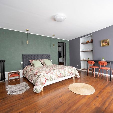 Appartement Spacieux Et Elegant Avec Jardin Montivilliers Bagian luar foto